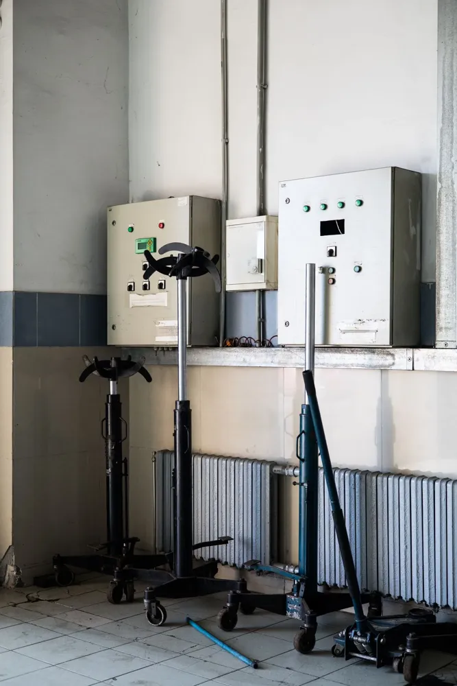Zeytinburnu demir kepenk tamiri yapan ProKepenk servis ekibi